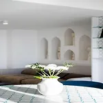 بيت للعطل Chic Hideaway In بوسيتانو