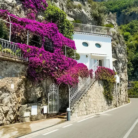 Belvilla By Oyo Arienzo Holiday home Positano