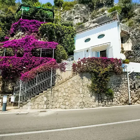 Belvilla By Oyo Arienzo Holiday home *