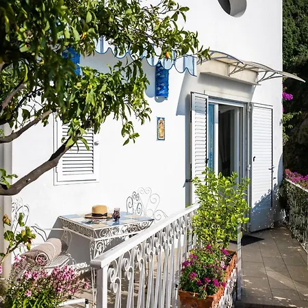 Belvilla By Oyo Arienzo Holiday home Positano