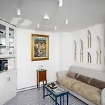 Chic Hideaway In Positano