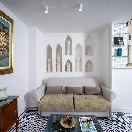 Chic Hideaway In Дом отдыха *