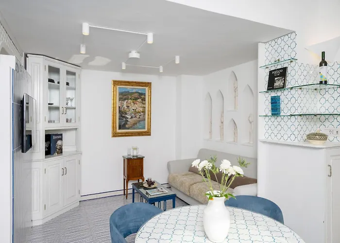 Chic Hideaway In * Позитано